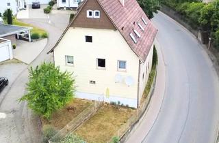 Haus kaufen in 71159 Mötzingen, Zweifamilienhaus mit Ausbaupotenzial zum 3-Familienhaus in ruhiger Wohnlage!