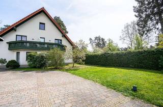 Haus kaufen in 15345 Altlandsberg, Charmante Haushälfte mit Balkon, Studioausbau und Blick ins Grüne