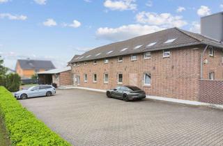 Büro zu mieten in 53859 Niederkassel, Moderne Büroeinheit in historischer Backsteinarchitektur