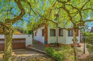 Haus kaufen in 13507 Berlin, Vielseitiges Zweifamilienhaus – Wohnen, vermieten oder beides!