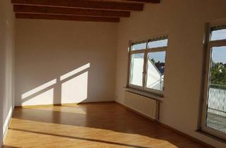 Wohnung kaufen in 74172 Neckarsulm, Neckarsulm - Helle 3 Zimmer Penthauswohnung mit Klimaanlage und TG Stellplatz