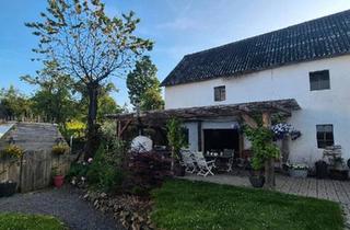 Bauernhaus kaufen in 58540 Meinerzhagen, Meinerzhagen - Mit Pferden einfach einziehen und wohlfühlen... BauernhofResthof