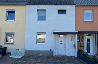Haus kaufen in 47506 Neukirchen-Vluyn, Neukirchen-Vluyn - Reihenmittelhaus in Neukirchen-Vluyn mit viel Potential