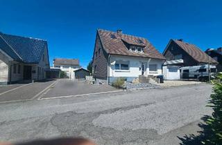 Einfamilienhaus kaufen in 59581 Warstein, Warstein - EinZweifamilienhaus