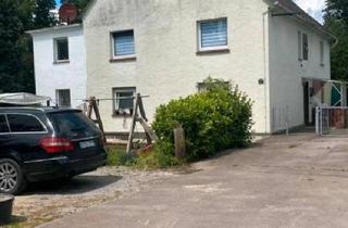Mehrfamilienhaus kaufen in 32758 Detmold, Detmold - Großes Haus mit 3 Wohneinheiten & Potenzial- für Handwerker