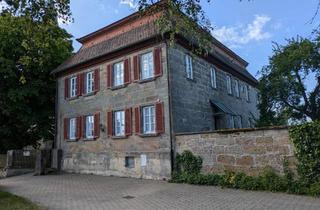 Haus kaufen in 96126 Maroldsweisach, Maroldsweisach - Denkmalgeschütztes Pfarrhaus im Erholungsort Altenstein