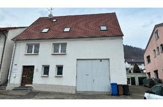 Bauernhaus kaufen in 72393 Burladingen, Burladingen - Haus Kernsaniert, 2 Wohneinheiten und große Scheune