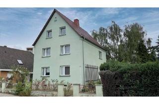 Einfamilienhaus kaufen in 01796 Pirna, Pirna - Ein Haus mit vielen Möglichkeiten!