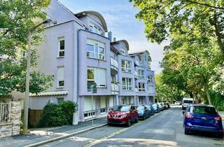 Wohnung kaufen in 90765 Ronhof, 3-Zimmer-EG-Terrassenwohnung mit EBK und Duplexparker nähe Fürther Wiesengrund