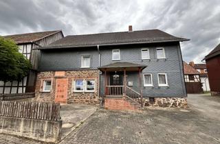 Wohnung kaufen in 35104 Lichtenfels, Charmantes Einfamilienhaus in der Nähe von Lichtenfels