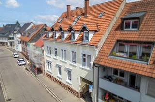 Wohnung kaufen in 79111 St. Georgen, Bezugsfreie Dachgeschosswohnung in Freiburg St. Georgen
