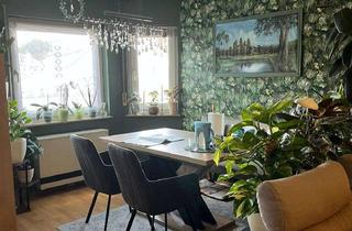 Wohnung kaufen in 72636 Frickenhausen, Provisionsfreie 3,5-Zimmer-Wohnung mit Balkon, Einbauküche und 2 Stellplätzen in Frickenhausen
