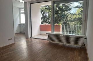 Wohnung kaufen in 93051 Kumpfmühl-Ziegetsdorf-Neuprüll, Toll geschnittene 2,5 Zimmerwohnung in Uninähe
