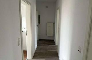 Wohnung mieten in Westerfeld 16, 59399 Olfen, Sanierte 3-Raum-Wohnung mit Balkon und Einbauküche in Olfen