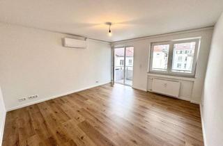 Wohnung mieten in Kornbergstraße 45, 70176 West, 2,5-Zimmer-Wohnung TOP renoviert: Einbauküche, Balkon & Klimaanlage, zentrale Lage Stuttgart-West