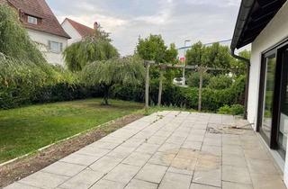 Wohnung mieten in Föhrstr. 25, 72760 Reutlingen, Helle 5,5 Zimmer-Wohnung mit großem Garten, EBK, Stellplatz und Garage