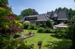 Villa kaufen in 26215 Wiefelstede, FAMILIENTRAUM - AUSSERGEWÖHNLICHE LANDHAUSVILLA MIT SONNIGEM TRAUMGARTEN VOR DEN TOREN OLDENBURGS.