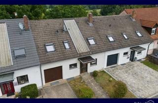 Haus kaufen in 95473 Creußen, Familienidyll mit Traumgarten! Charmantes Reihenmittelhaus in ruhiger Lage von Creußen