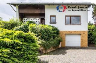 Einfamilienhaus kaufen in 54570 Mürlenbach, Freistehendes Einfamilienhaus in Mürlenbach - ruhige Lage - Garage, Garten & Terrasse