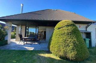 Haus kaufen in Nordstrasse, 26553 Dornum, Traumhafter Walmdachbungalow in Toplage, Nordseeküste-Dornumersiel