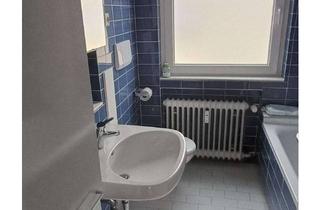 Wohnung kaufen in Sterntalerweg 12, 70567 Möhringen, Schöne 3-Zimmer-Dachgeschosswohnung mit gehobener Innenausstattung mit Balkon und EBK in Stuttgart