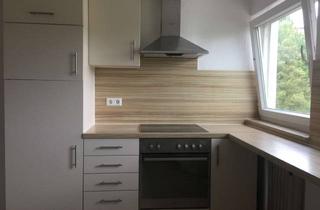 Wohnung mieten in Aidlingerstr. 28, 71134 Aidlingen, Helle 2-Zi-DG-Wohnung in Aidlingen-Deufringen ab 1. Oktober zu vermieten.