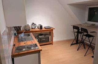 Wohnung mieten in Morr 45, 41239 Schrievers, Helle 1-Zimmer-DG-Wohnung Nähe MG Rheydt Zentrum