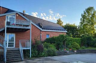 Wohnung mieten in 86742 Fremdingen, Zum Wohlfühlen: Stilvolle 3,5-Zi-DG-Wohnung m Balkon, Einbauküche und Schwedenofen