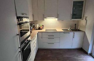 Anlageobjekt in 67283 Obrigheim, Vielseitiges Zweifamilienhaus mit Anbau und großer Terrasse