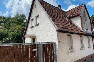 Einfamilienhaus kaufen in 76646 Bruchsal, Bruchsal - Sanierungsbedürftiges Einfamilienhaus Bruchsal-Untergrombach