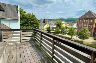 Wohnung kaufen in 58135 Haspe, Selbst einziehen oder vermieten? DG-Wohnung mit Balkon in zentrumsnaher Lage von Haspe, sofort frei