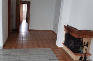 Wohnung kaufen in Hauptstr. 115, 65812 Bad Soden, Stilvolle, renovierte 3-Raum-Hochparterre-Wohnung mit EBK in Bad Soden am Taunus - Neuenhain