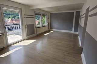 Wohnung mieten in Fidelisstraße 28, 72393 Burladingen, Attraktive und vollständig renovierte 3,5-Zimmer-Wohnung mit Balkon und EBK in Burladingen