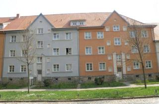Wohnung mieten in Heinrichstraße 28, 06484 Quedlinburg, Bezugsfertige 2-Raum-Wohnung im Altbau mit Balkon
