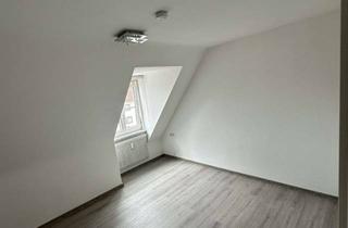 Wohnung mieten in 72250 Freudenstadt, Erstbezug nach Sanierung mit Einbauküche: Geschmackvolle 2,5-Zimmer-Dachgeschosswohnung