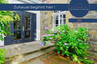 Haus kaufen in 51588 Nümbrecht, Einzigartiges Domizil: Historische Schule mit Atelier & Naturgrundstück - Nümbrecht