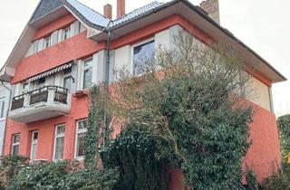 Villa kaufen in 38350 Helmstedt, Jugendstilvilla mit 2-3 Wohnungen in bester Lage von Helmstedt