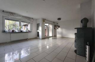 Reihenhaus kaufen in Hirschgartenstraße 26, 73257 Köngen, Schönes 5-Zimmer-Reihenhaus - kurzfristig beziehbar