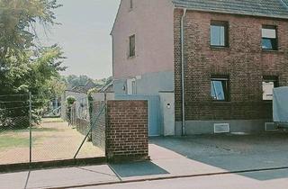 Doppelhaushälfte kaufen in 50374 Erftstadt, charmante, sanierte Doppelhaushälfte mit separatem Büro