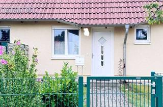 Haus mieten in 12683 Biesdorf, Attraktives und neuwertiges 4-Raum-Reihenhaus mit geh. Innenausstattung und EBK