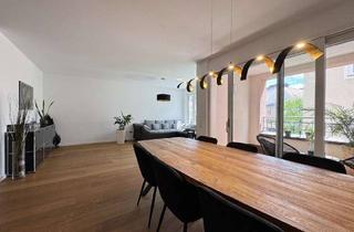 Wohnung kaufen in 84028 Altstadt, RESERVIERT! Highlight inmitten der Altstadt! Exklusive Stadtwohnung mit Balkon & Loggia + TG