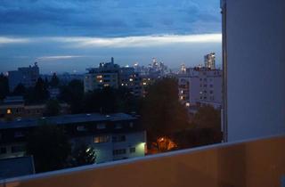Wohnung kaufen in 60599 Oberrad, Schöne Aussichten ! Feine 1-Zi-Kü-Bad-Balkon mit Skylineblick