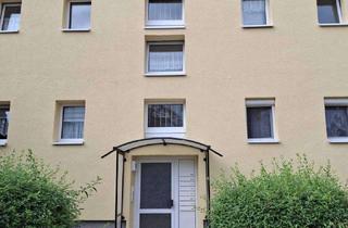 Wohnung kaufen in 06667 Weißenfels, Helle Drei-Zimmer Eigentumswohnung mit Balkon und PKW-Stellplatz