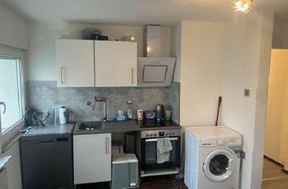 Wohnung mieten in 78176 Blumberg, Exklusive, sanierte 2,5-Zimmer-Hochparterre-Wohnung mit Balkon und Einbauküche in Blumberg