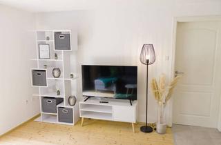 Wohnung mieten in 76532 Oos, Exklusive, gepflegte 2-Raum-DG-Wohnung mit EBK in Baden-Baden