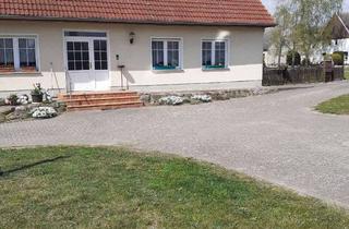 Wohnung mieten in Bagemühl Hauptstraße 35, 17326 Brüssow, Günstige, gepflegte 2-Raum-DG-Wohnung in Brüssow