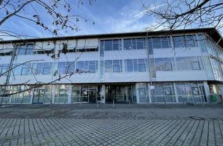 Büro zu mieten in 82515 Wolfratshausen, Repräsentative Büro- oder Praxisfläche im 1. OG Wolfratshausen Hans-Urmiller-Ring