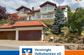 Doppelhaushälfte kaufen in 71088 Holzgerlingen, Großzügige Doppelhaushälfte mit Einliegerwohnung und Doppelgarage in Hanglage