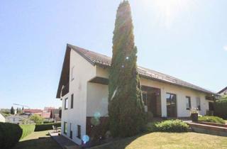 Einfamilienhaus kaufen in 84066 Mallersdorf-Pfaffenberg, Gepflegtes Einfamilienhaus mit Einliegerwohnung, großem Garten in ruhiger idyllischer Sackgassenlage