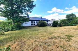 Einfamilienhaus kaufen in 35638 Leun, Modernisiertes Einfamilienhaus mit Weitblick in den Taunus – Leun-Stockhausen